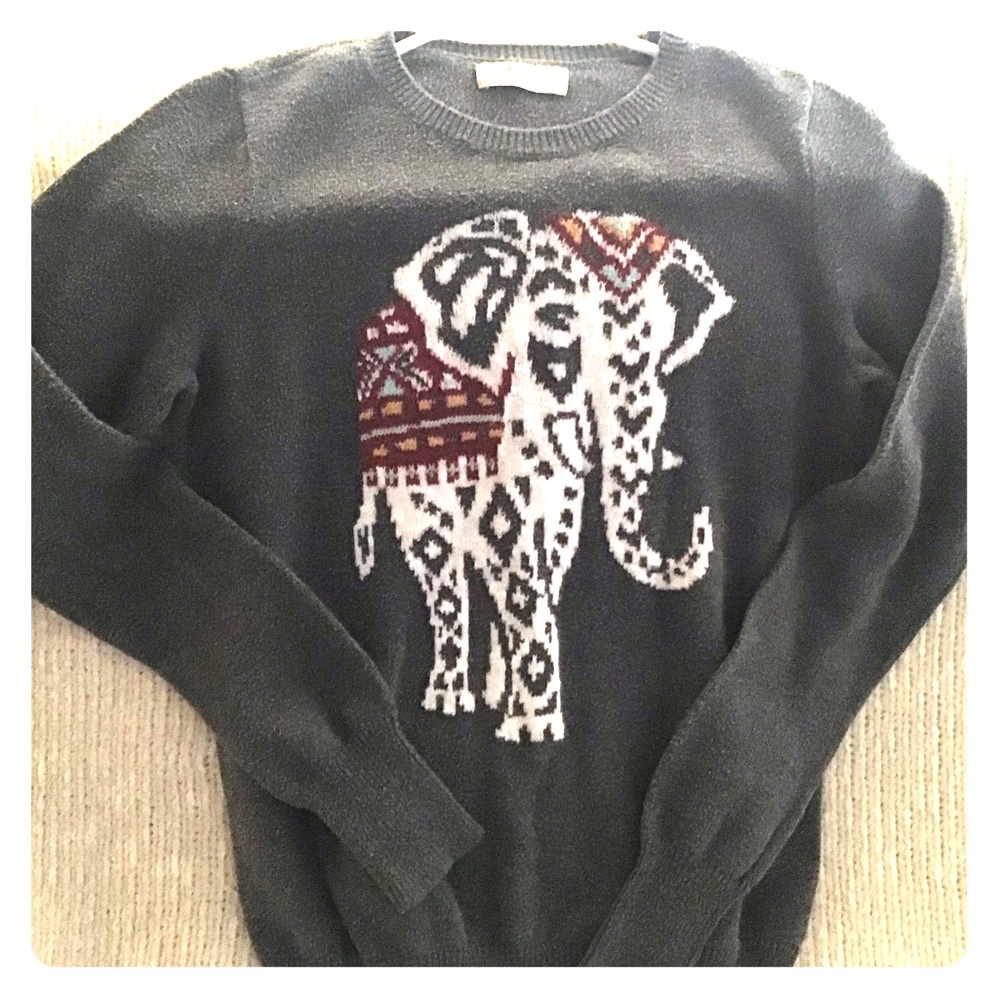 Hollister sweater